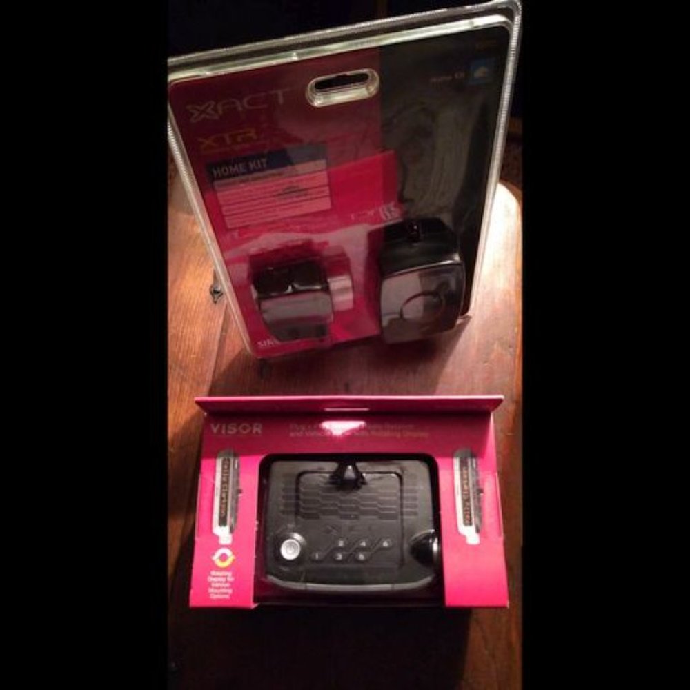 New  Vehicle & Home Kit Bundle XACT SIRIUS Plug + Play Satellite Radio Re…